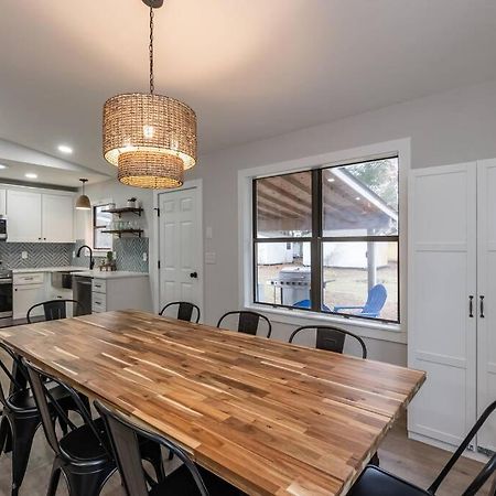 Island Joy - Newly Renovated/Walk To The Beach! Oak Island Exteriér fotografie