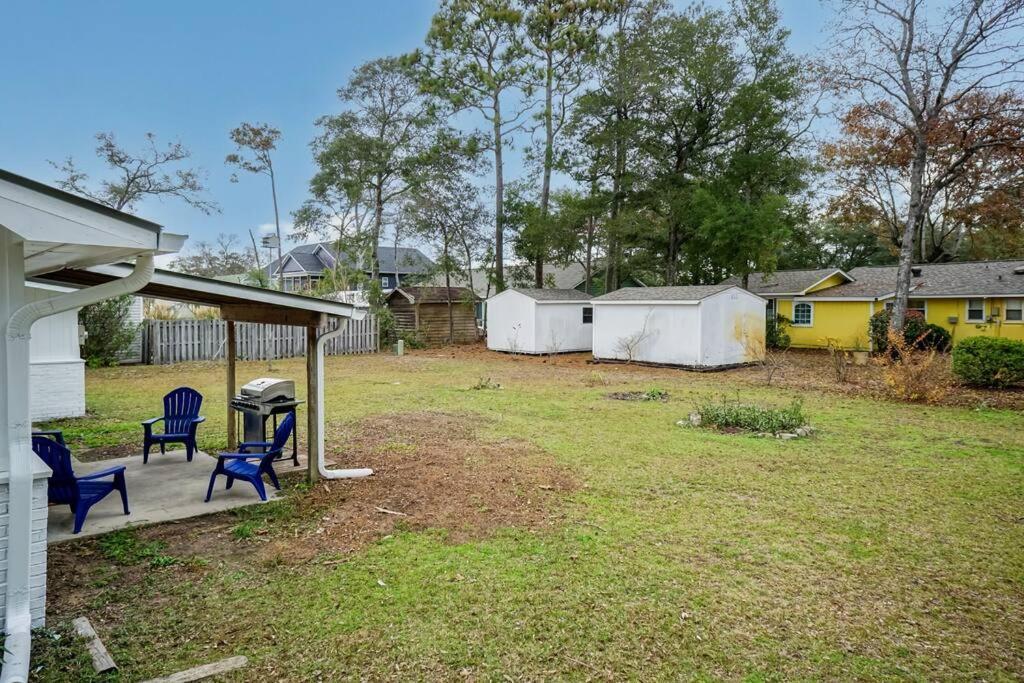 Island Joy - Newly Renovated/Walk To The Beach! Oak Island Exteriér fotografie