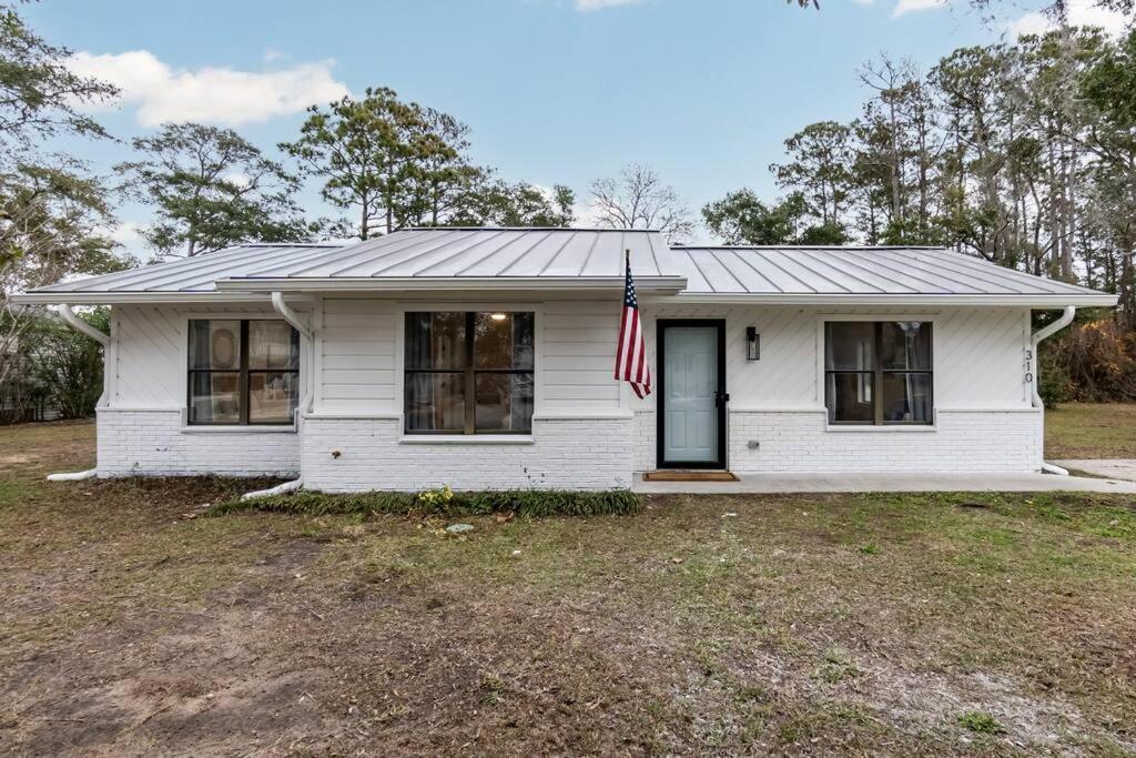 Island Joy - Newly Renovated/Walk To The Beach! Oak Island Exteriér fotografie